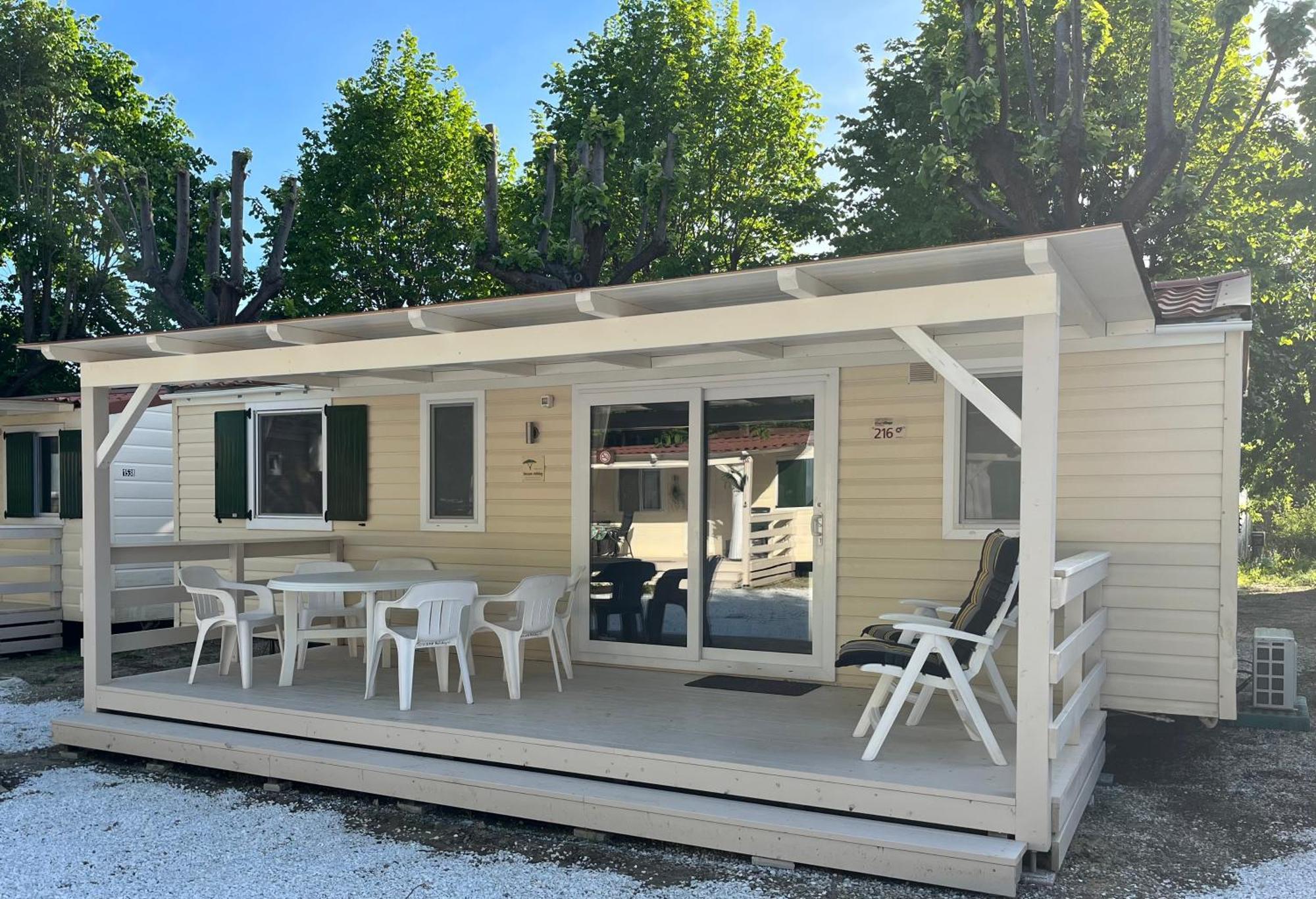 Chalet Camping River Italie Met 2 Slaapkamers Ameglia Esterno foto